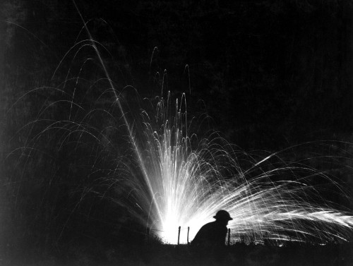 Night Attack With Phosphorus Bombs In Maneuvers. First Corps School At Gondrecourt History - Item # VAREVCHISL034EC610