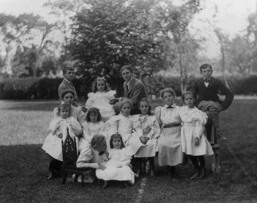 Franklin D. Roosevelt And Cousins In Fairhaven History - Item # VAREVCHISL035EC364