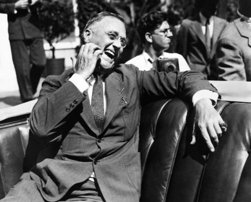 Candid Portrait Of President Franklin Roosevelt Speaking To Informally To Greeters At Hyde Park History - Item # VAREVCCSUA000CS047 Candid Portrait Of President Franklin Roosevelt Speaking To Informally To Greeters At Hyde Park History - Item # VAREVCCSUA000CS047