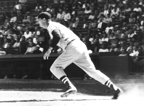 Ted Williams Outside A Miami Court Room After His Divorce From Wife Doris  Soule Williams. May 9 History - Item # VAREVCPBDTEWICS033