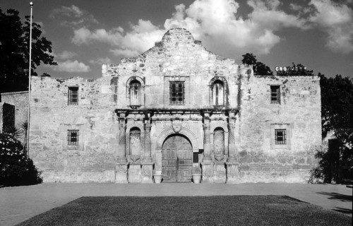 The Alamo. Mission San Antonio De Valero History - Item # VAREVCHCDLCGCEC774