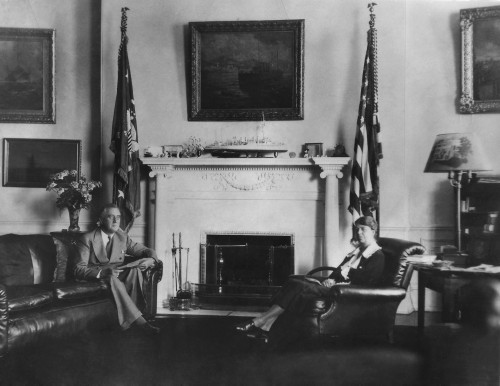 President Franklin And Eleanor Roosevelt In The White House. 1933. History - Item # VAREVCHISL035EC239