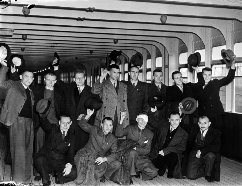 Abraham Lincoln Brigade History - Item # VAREVCCSUA000CS844