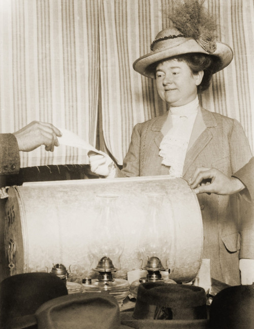 Annie Rolph History - Item # VAREVCHISL017EC201