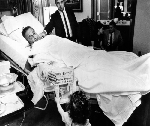President Lyndon Johnson After Gall Bladder Surgery. He Shows A Headline About His Operation To Courtenay Valenti History - Item # VAREVCCSUA000CS691