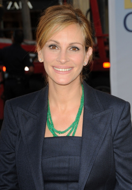 Julia Roberts At Arrivals For Larry Crowne Premiere, Grauman'S Chinese Theatre, Los Angeles, Ca June 27, 2011. Photo By Dee CerconeEverett Collection Celebrity - Item # VAREVC1127E02DX038