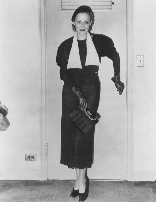 Gloria Stuart Portrait - Item # VAREVCPBDGLSTEC016