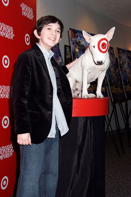 Zach Mills, Bullseye At Arrivals For The New York Premiere Of Mr. Magorium'S Wonder Emporium, Dga Director'S Guild Of America Theatre, New York, Ny, November 11, 2007. Photo By Rob RichEverett Collection Celebrity - Item # VAREVC0711NVBOH013