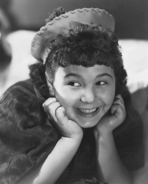 Angel'S Holiday Portrait - Item # VAREVCMBDANHOFE006