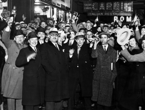 The People Of Chicago Drink Beer In Front Of City Hall After The Repeal Of Prohibition History - Item # VAREVCHBDPROHCS002