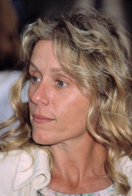 Frances Mcdormand At Premiere Of City By The Sea, Ny 8262002, By Cj Contino Celebrity - Item # VAREVCPSDFRMCCJ006
