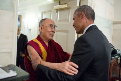 President Barack Obama Greets His Holiness History - Item # VAREVCHISL043EC770