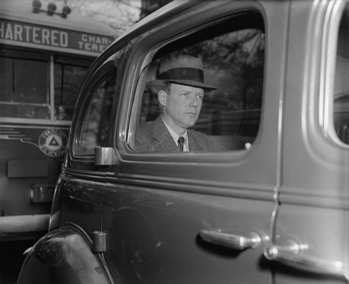 Charles Lindbergh Arriving At The White House To Meet With Fdr. April 20 History - Item # VAREVCHISL035EC468