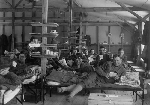 Soldiers Relaxing On Their Beds In The Barracks At Camp Mead History - Item # VAREVCHISL043EC290