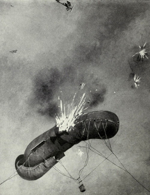 German Ww1 Observation Balloons Attacked By British Planes. June 1916. As Allied Forces Organized Before The Somme Campaign History - Item # VAREVCHISL035EC068