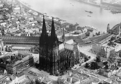 Cologne History - Item # VAREVCHBDGERMEC001 Cologne History - Item # VAREVCHBDGERMEC001