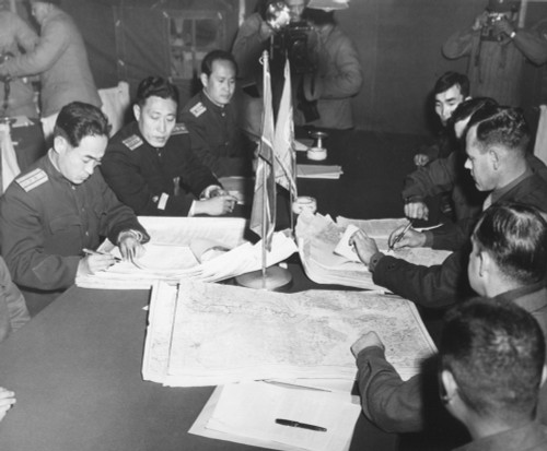 Panmunjom Cease Fire Talks In Oct. 11 History - Item # VAREVCHISL038EC247 Panmunjom Cease Fire Talks In Oct. 11 History - Item # VAREVCHISL038EC247