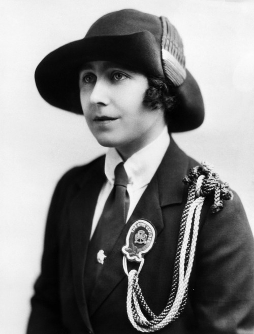 Elizabeth Bowes-Lyon History - Item # VAREVCPBDQUELEC031