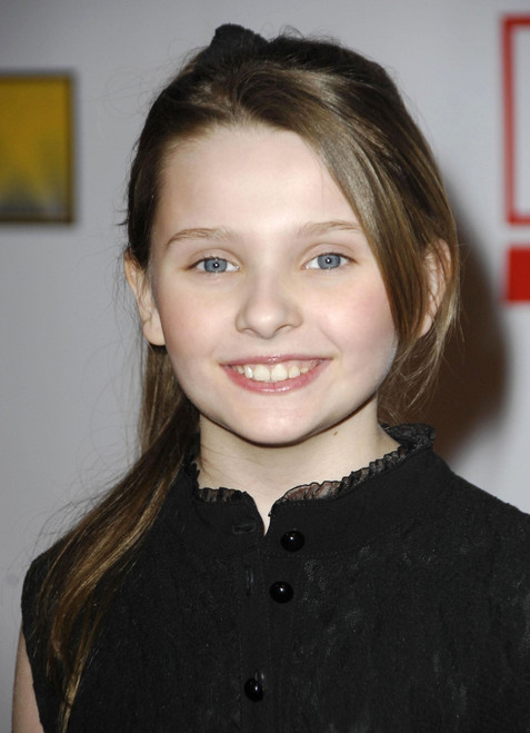 Abigail Breslin At Arrivals For The Broadcast Film Critics Association'S 12Th Annual Critics' Choice Awards, Santa Monica Civic Auditorium, Santa Monica, Ca, January 12, 2007. Photo By Michael GermanaEverett Collection Celebrity - Item # VAREVC0712JA