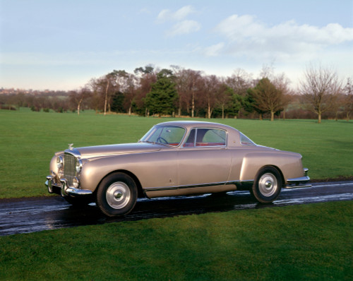 1954 Bentley R-Type Continental 2-door sports coupe. 5.0 litre, 6-cylinder engine, bodywork by Pininfarina. The R Type Continental, with its maximum speed of 190 km/h, was the fastest four-seater in the world. Country of origin United Kingdom. Poster