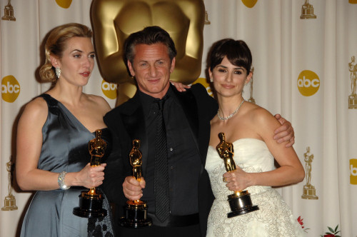 Kate Winslet, Winner Best Actress For The Reader, Sean Penn, Winner Best Actor For Milk, Penelope Cruz, Winner Best Supporting Actress For Vicky Cristina Barcelona In The Press Room For 81St Annual Academy Awards - Press Room, Kodak - Item # VAREVC09