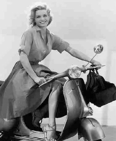Angie Dickinson - Vespa with Bag Photo Print (8 x 10) - Item # DAP1341