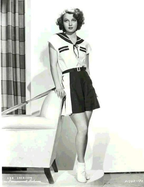 Ann Sheridan - Black and White Dress Photo Print (8 x 10) - Item # DAP1837