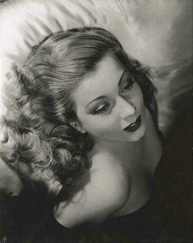 Ann Sothern - Bed Photo Print (8 x 10) - Item # DAP1847
