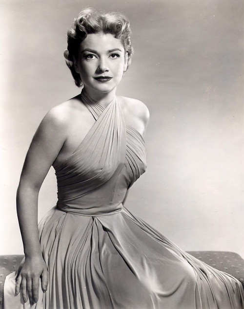 Anne Baxter - Flowing Dress Photo Print (8 x 10) - Item # DAP11131