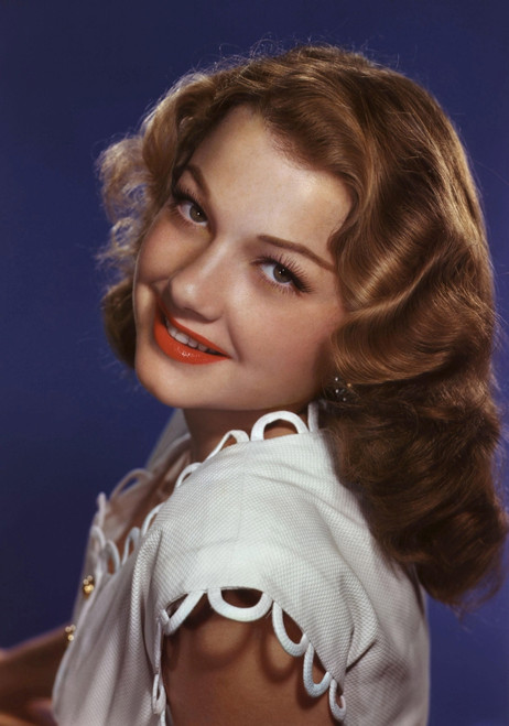 Anne Baxter - Gold Outfit Photo Print (8 x 10) - Item # DAP11087