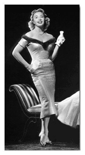 Audrey Meadows - Pose Photo Print (8 x 10) - Item # DAP11716