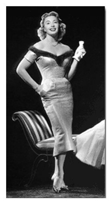 Audrey Meadows - Pose Photo Print (8 x 10) - Item # DAP11716