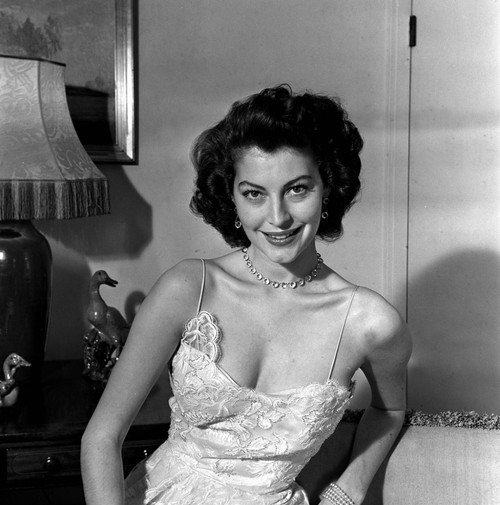 Ava Gardner - Couch Photo Print (8 x 10) - Item # DAP11827