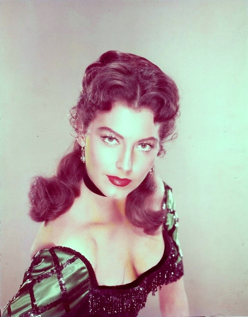 Ava Gardner - Green Dress Photo Print (8 x 10) - Item # DAP12021 Ava Gardner - Green Dress Photo Print (8 x 10) - Item # DAP12021