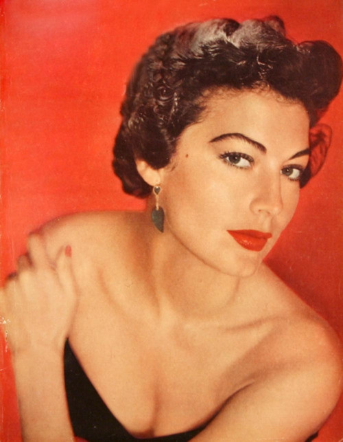 Ava Gardner - Red Background Photo Print (8 x 10) - Item # DAP11748 Ava Gardner - Red Background Photo Print (8 x 10) - Item # DAP11748