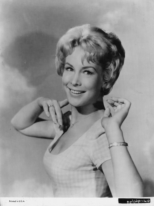 Barbara Eden - Short Hair Photo Print (8 x 10) - Item # DAP12251