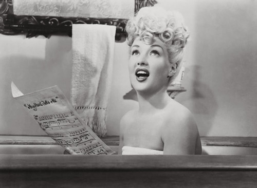 Betty Grable - Singing Photo Print (10 x 8) - Item # DAP12872