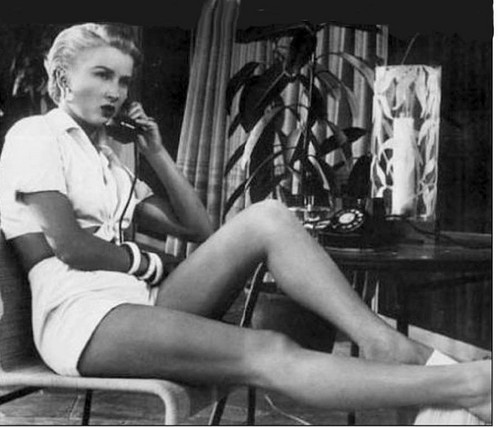 Carol Ohmart - white outfit on phone Photo Print (8 x 10) - Item # DAP14361