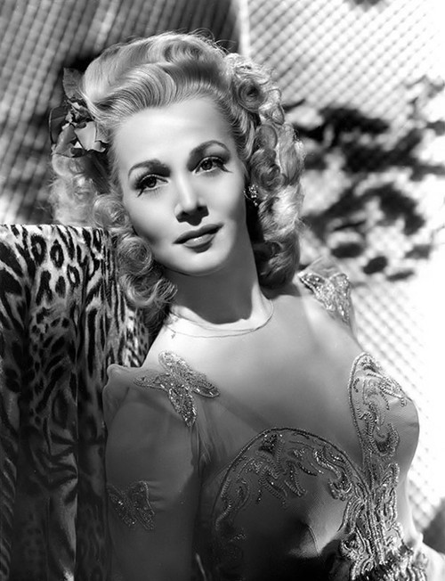 Carole Landis - jeweled dress Photo Print (8 x 10) - Item # DAP14408