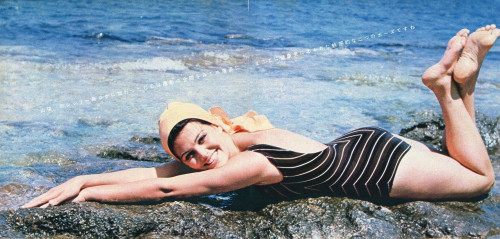 Claudia Cardinale - Swim Cap Photo Print (10 x 8) - Item # DAP15563