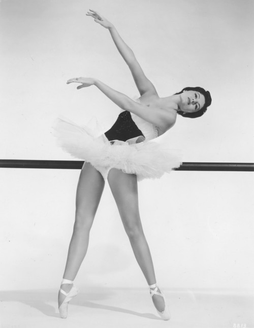 Cyd Charisse - on pointe to the side in white tutu Photo Print (8 x 10) - Item # DAP15995