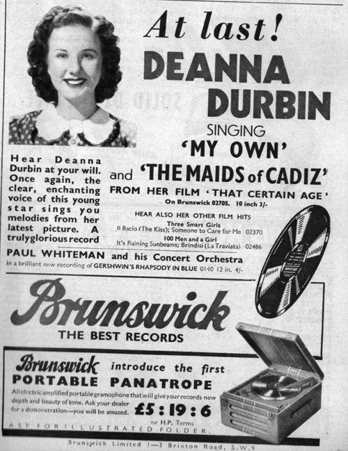 Deanna Durbin - Newspaper Ad Photo Print (8 x 10) - Item # DAP16281