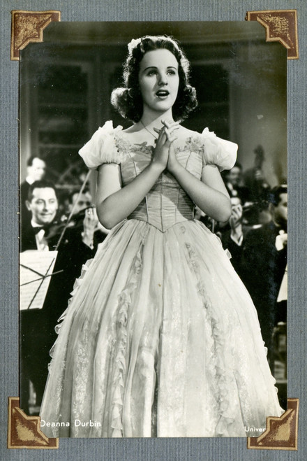Deanna Durbin - Singing Photo Print (8 x 10) - Item # DAP16244