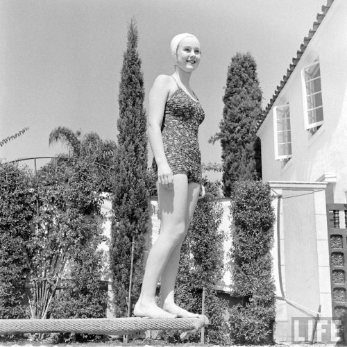 Deanna Durbin - Standing on Diving Board Photo Print (8 x 10) - Item # DAP16294