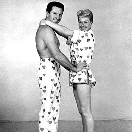 Doris Day & John Raitt - Valentine's Outfits Photo Print (8 x 10) - Item # DAP17106