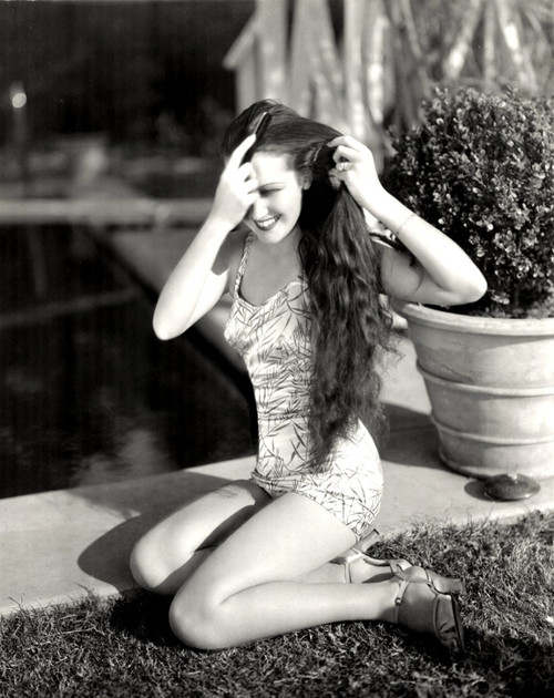 Dorothy Lamour - Combing Hair Photo Print (8 x 10) - Item # DAP17192