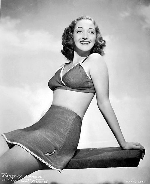 Dorothy Lamour - Leaning On Diving Board Photo Print (8 x 10) - Item # DAP17207