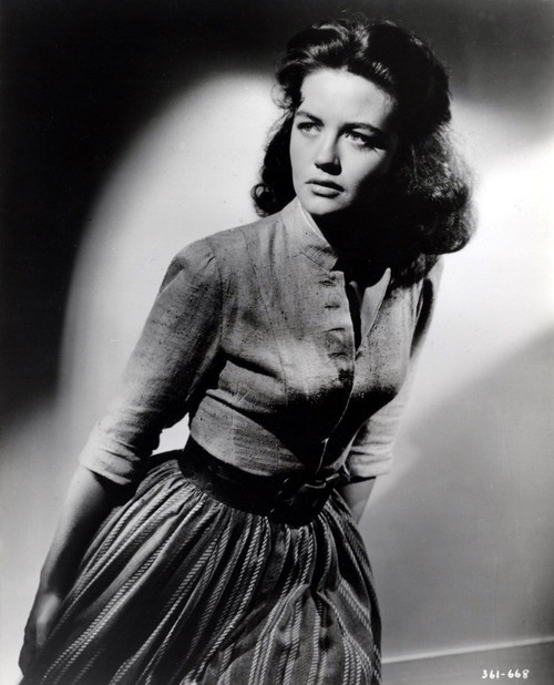 Dorothy Malone - 3/4 Shot in Dress Photo Print (8 x 10) - Item # DAP17403