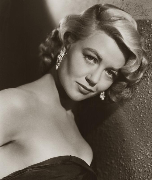 Dorothy Malone - Headshot with Wall Background Photo Print (8 x 10) - Item # DAP17270
