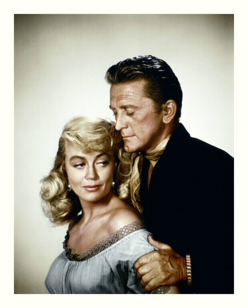 Dorothy Malone & Kirk Douglas - Posed Photo Print (8 x 10) - Item # DAP17393